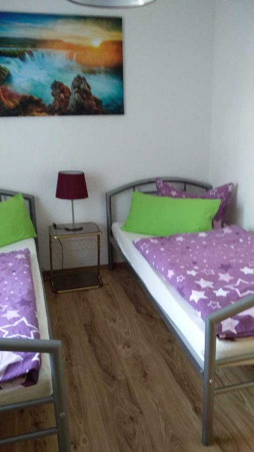 Gaestehaus Am Teich Raben Steinfeld Buitenkant foto